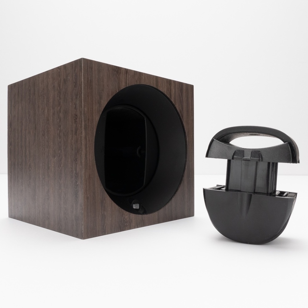 Linley Henley Watch Winder Walnut - Picture 4 of 7